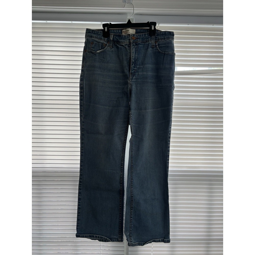 Levi's Signature Jeans Women's 16 Short Blue Med Wash At Waist Boot Cut Jeans